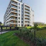 Dabska With Terrace & Parking By Renters Krakkó