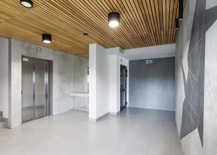 Appartement Dabska With Terrace & Parking By Renters