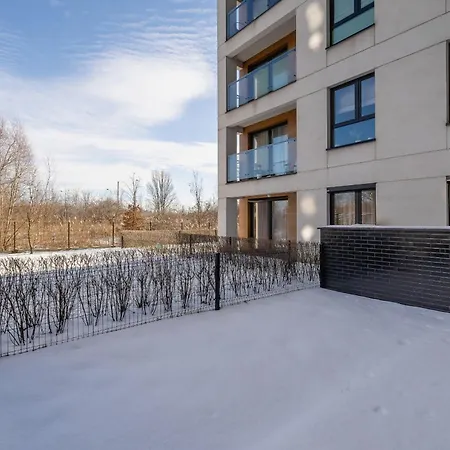 Dabska With Terrace & Parking By Renters